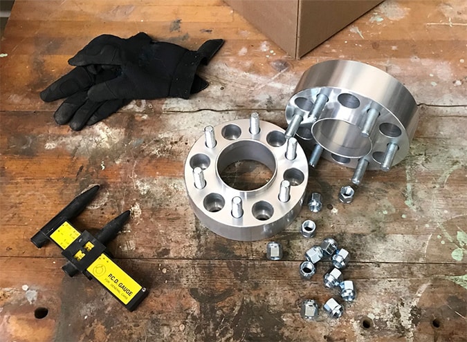 thumbnail image 2 of Autopuppy 1.5" Wheel Spacers 8x6.5 – 9/16x18 Thread – For Dodge Ram 2500/3500 & Ford F-250/F-350 (SRW) 2 of 5